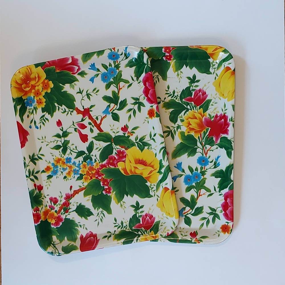 Vtg 2 Floral trays, plastic